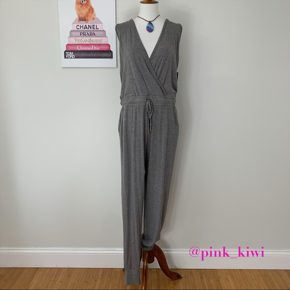 ⬇️REDUCED❗️ Splendid Studio Hooded Faux Wrap Active Jumpsuit